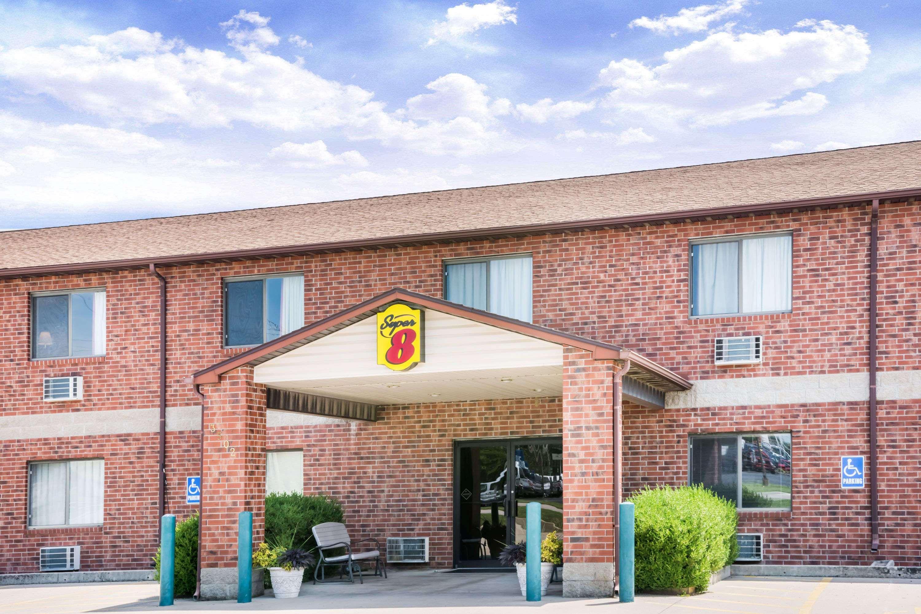 沙努特温德姆速8酒店 Chanute 外观 照片